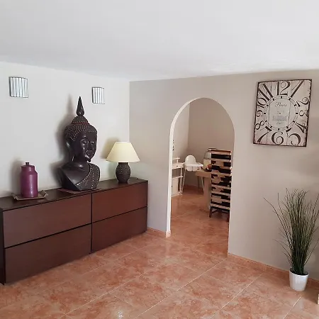 Roque Del Conde 4 *